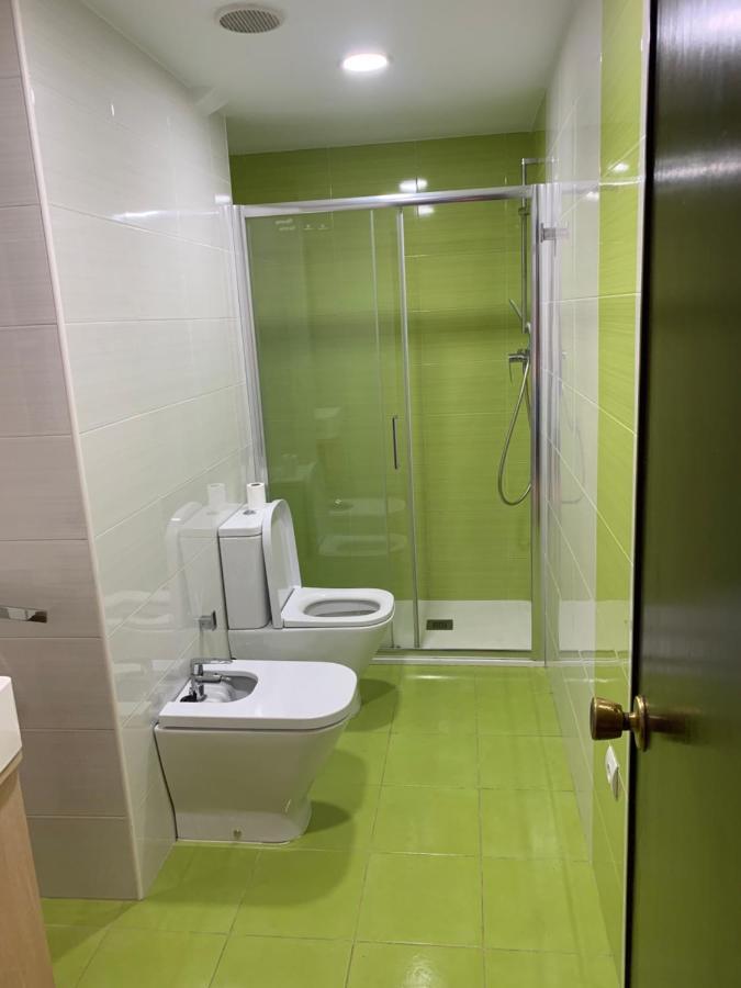 Habitacion Con Cama Individual, Piso Compartido En Avenida Blasco Ibanez 발렌시아 외부 사진
