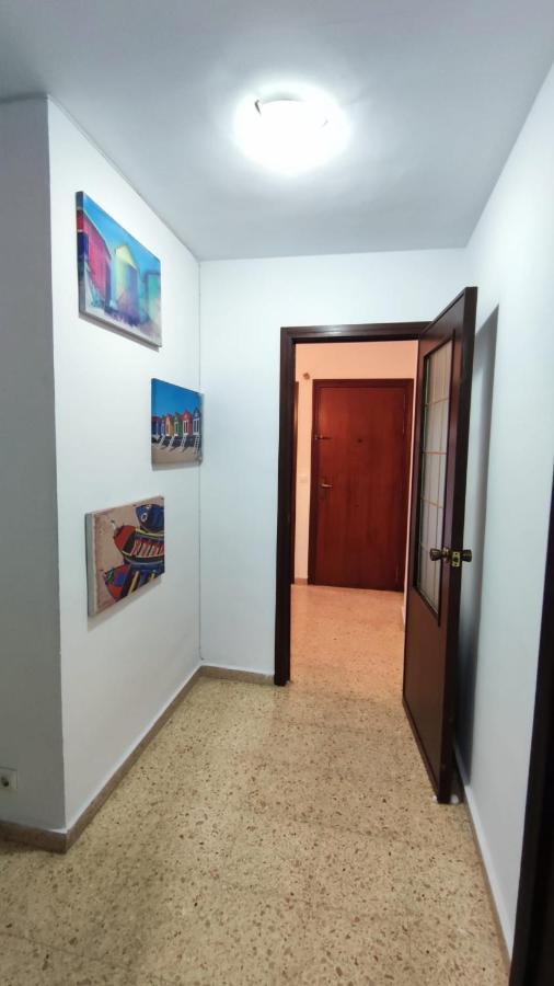 Habitacion Con Cama Individual, Piso Compartido En Avenida Blasco Ibanez 발렌시아 외부 사진